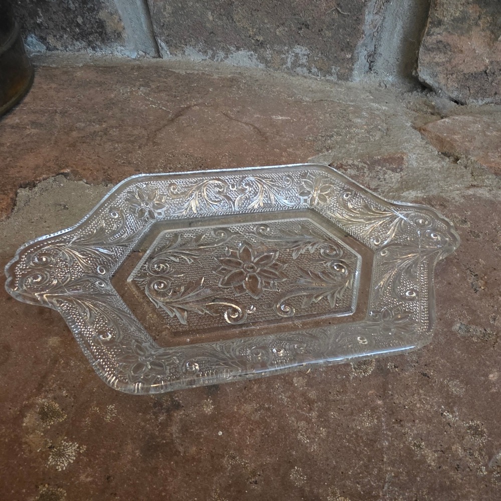 Indiana Glass Tiara Sandwich Clear Pressed Glass Hexagon Serving Tray 8.5 Inch